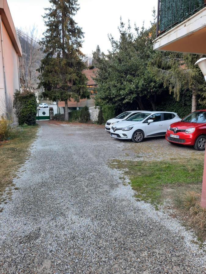 Studio Renove Au Coeur Du Village Saint-Martin-Vésubie Exteriör bild